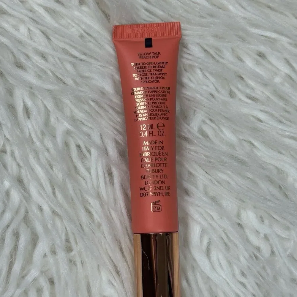 Charlotte Tilbury Matte Beauty Blush Wand Peach Pop